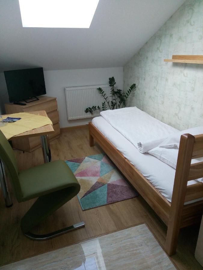 Homestay Strozowka ゴルリツェ エクステリア 写真