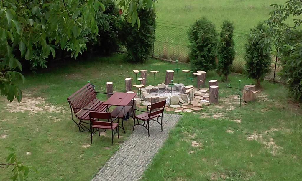 Homestay Strozowka ゴルリツェ エクステリア 写真